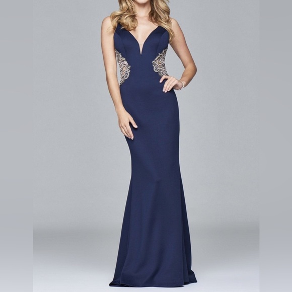 Faviana Glamour evening gown prom dress navy